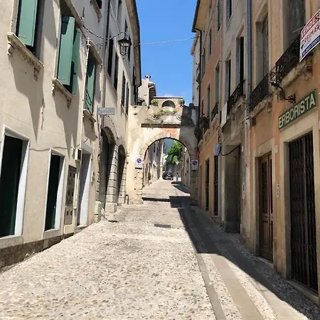 Casa Largo La Piazzola ויטוריו ונטו