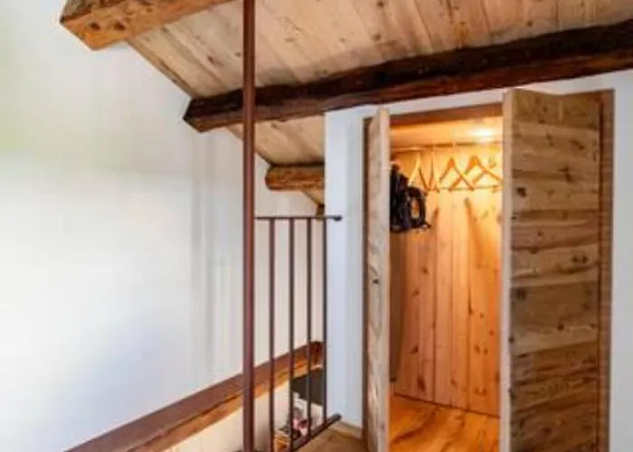 Casa Largo La Piazzola ゲストハウス 3*