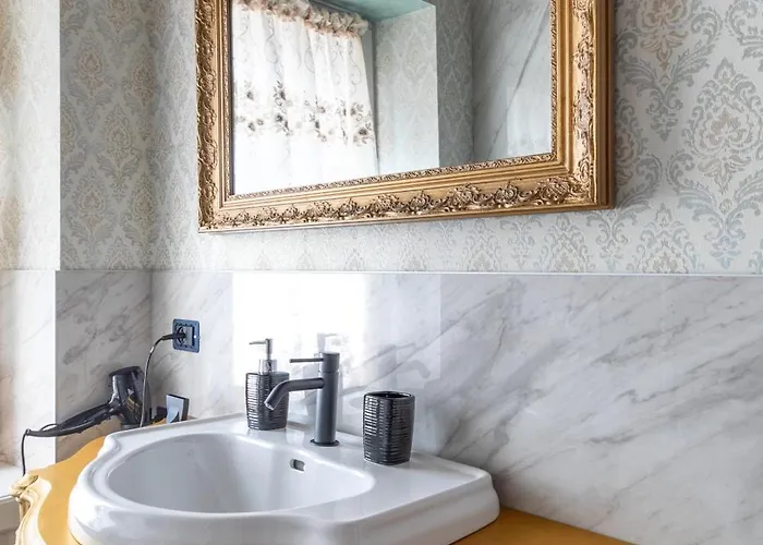 Casa Largo La Piazzola ゲストハウス 3*