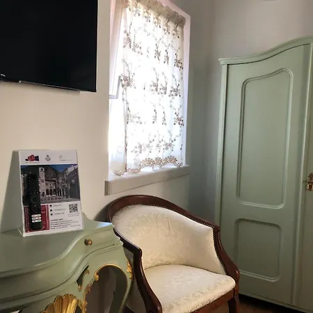 Casa Largo La Piazzola